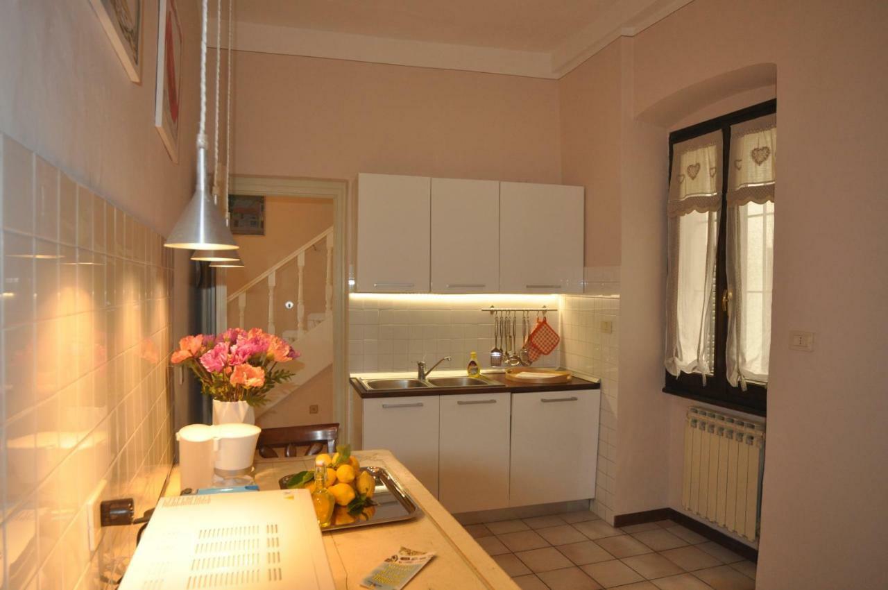 Appartamento Belvedere Gardone Riviera Exterior foto